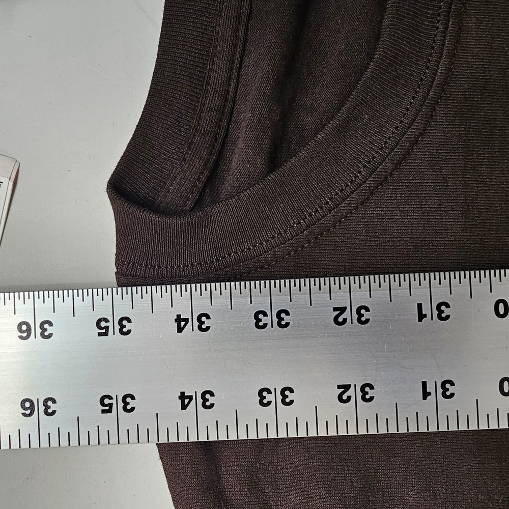 NEW Gildan Ultra Cotton Pocket T-Shirt 5XL Brown Relaxed Fit Menswear Casual - Picture 9 of 9